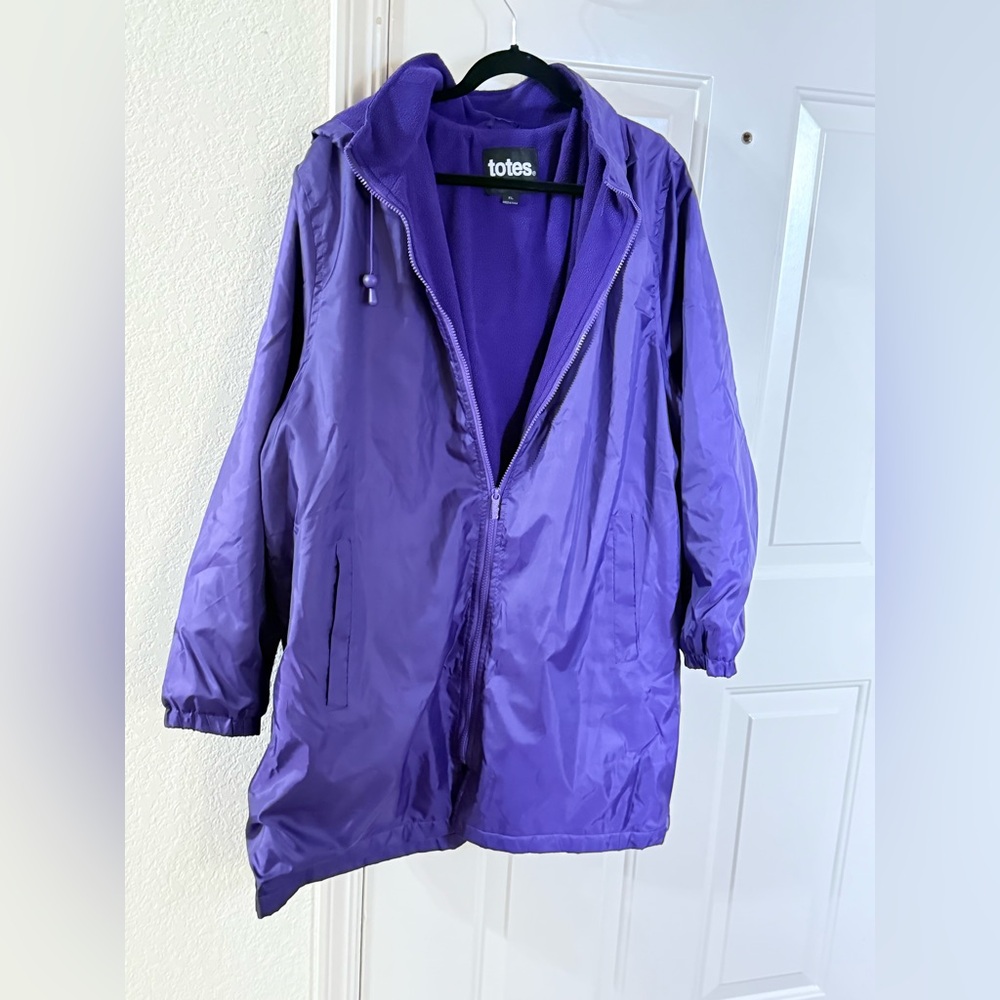 Totes Purple Insulated Windbreaker With Detachable Hood  Size XL